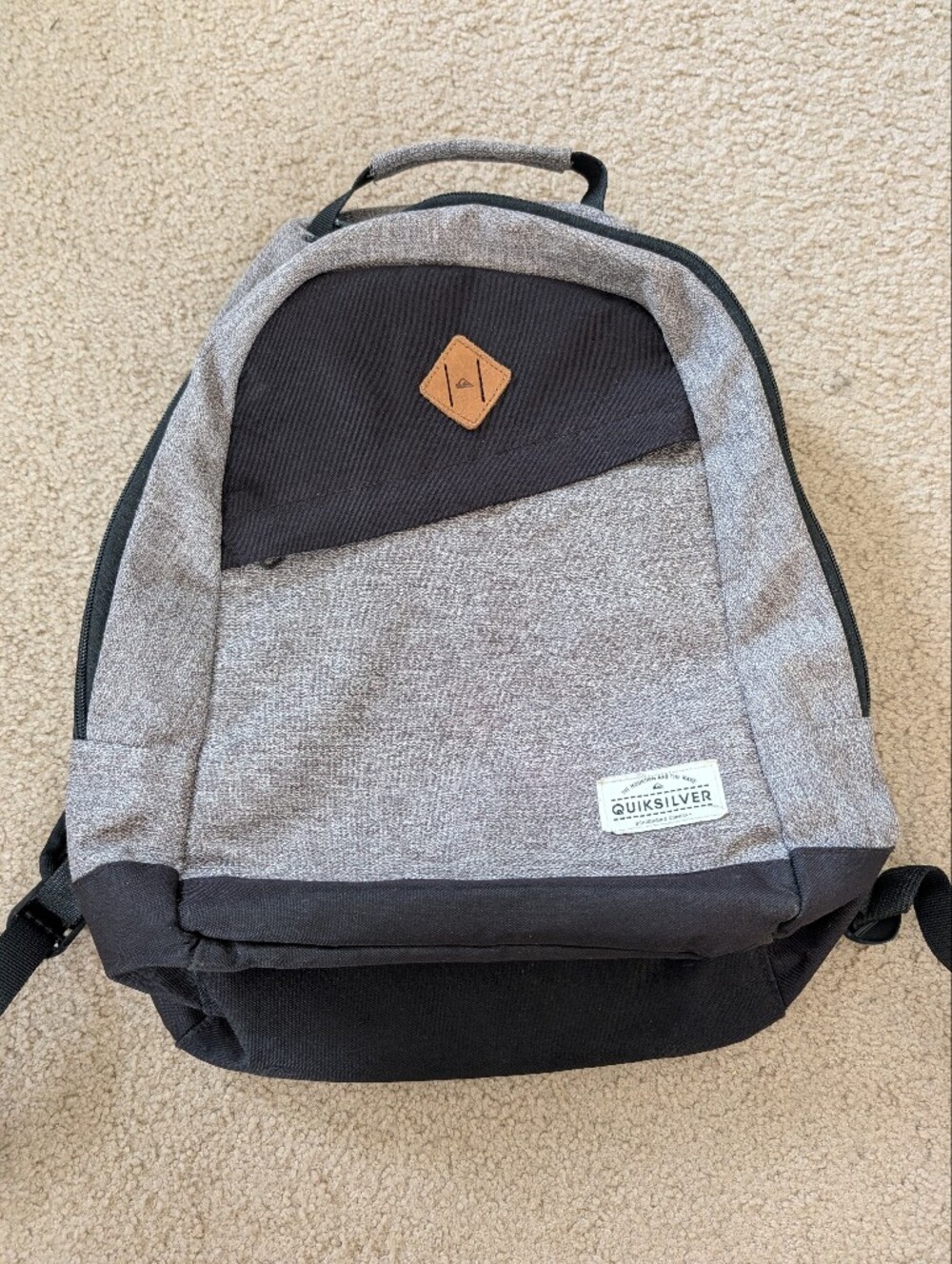 Quiksilver Gray and Black Casual Daypack